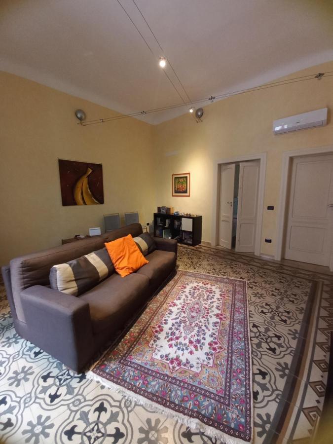 Interno10 Apartman Bari Kültér fotó